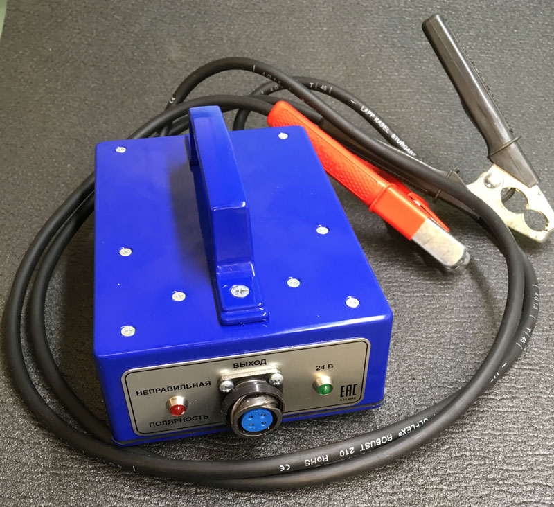 Преобразователь 24/31 В морозостойкий в герметичном корпусе с сильноточными проводами длиной 1 м с "крокодилами"