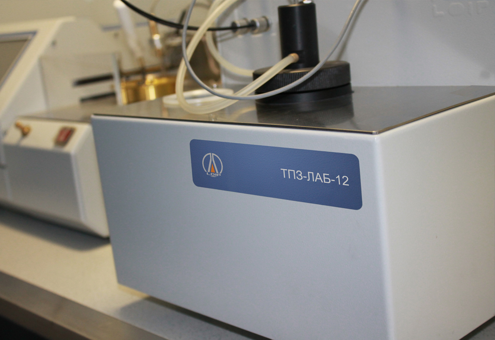 Автоматический аппарат экспресс анализа температуры помутнения/застывания нефтепродуктов ТПЗ-ЛАБ-12 - 1