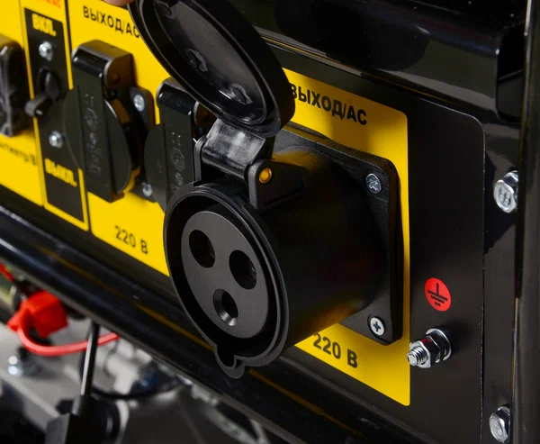 Бензиновый генератор HUTER DY11000LX - 8