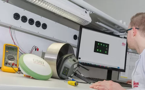 GNSS-приемник Leica GS07 GSM Radio Disto с контроллером Leica CS20 - 5