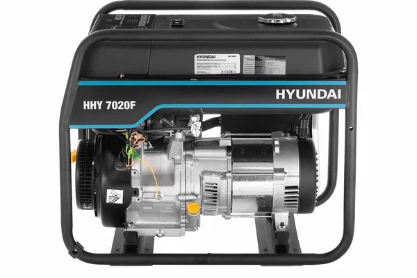 Бензиновый генератор Hyundai HHY 7020F - 5