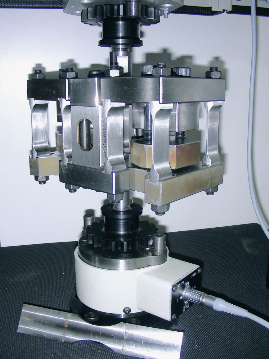 Магнитно-резонансные машины RUMUL Testronic 5 кН - 2