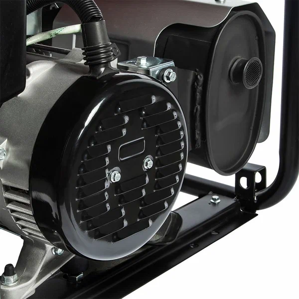 Бензиновый генератор DDE G650EA - 2