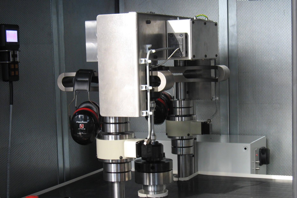 Магнитно-резонансные машины RUMUL Gigaforte 50 кН - 1