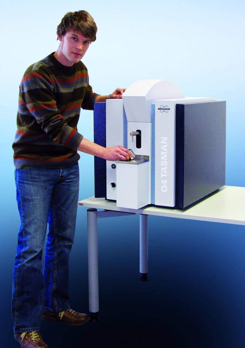 Q4 TASMAN спектрометр оптико-эмиссионный - 1
