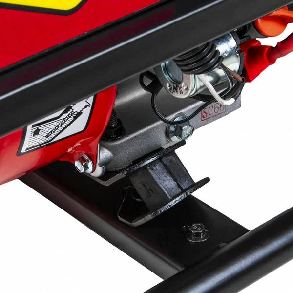 Бензиновый генератор DDE G330 - 2